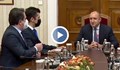 Президентът започна консултациите с лидерите на "Продължаваме промяната"