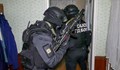 Полицаи атакуваха сутринта къщи във Ветово