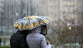 До довечера дъждът ще преминава в мокър сняг