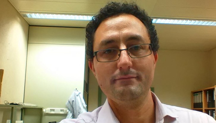 "Антителата при Ковид, за разлика от други болести, не дават ТОЧНА представа за защитата. Рутинно никъде извън България не се тестват", категоричен е лекарят