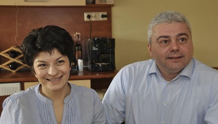 Красимир Атанасов прави ремонт на болницата в Русе на стойност 600 хиляди лв. и строителство на психодиспансер за близо 300 000 лв. Красимир Атанасов прави ремонт на болницата в Русе на стойност 600 хиляди лв. и строителство на психодиспансер за близо 300 000 лв.