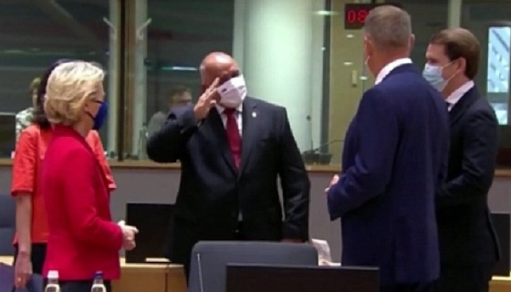 Нашичкият козируваше на Меркел, на холандския премиер Рюте и и на кого ли още не от раздавачите на траншове в Брюксел Нашичкият козируваше на Меркел, на холандския премиер Рюте и и на кого ли още не от раздавачите на траншове в Брюксел