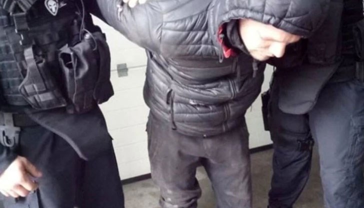 Останалите двама заподозрени - Владо Македонеца и Ивайло Фаската, все още се издирват