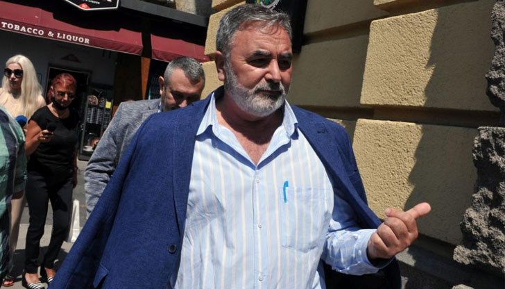 Тя касае Ангел Кунчев Тя касае Ангел Кунчев