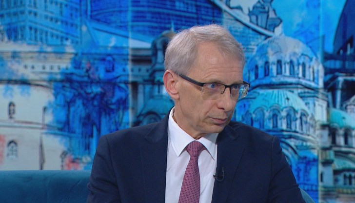 Според Денков затварянето на училищата е било изненадващо за него Според Денков затварянето на училищата е било изненадващо за него