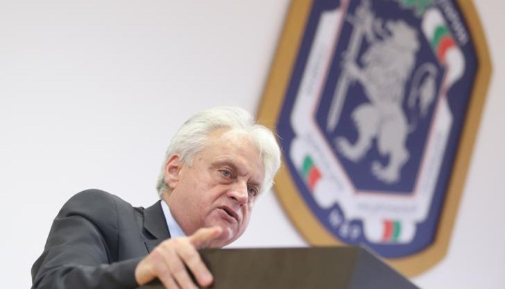 Вътрешния министър ще бъде извикан на разпит по делото за източването на средства за строежа на автомагистрала „Хемус“ Вътрешния министър ще бъде извикан на разпит по делото за източването на средства за строежа на автомагистрала „Хемус“