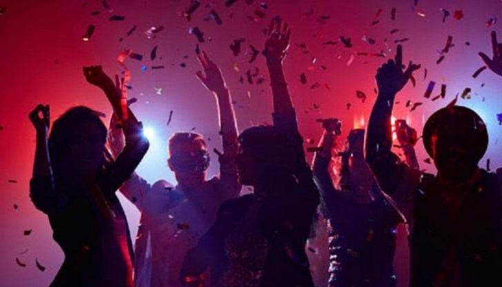 Проверките за сертификати обаче се оказа, че не се правят стриктно и навсякъде Проверките за сертификати обаче се оказа, че не се правят стриктно и навсякъде