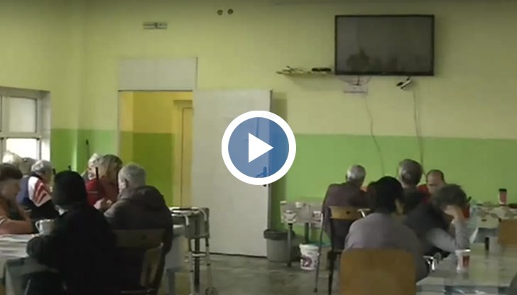 Приемането става след тест за COVID-19