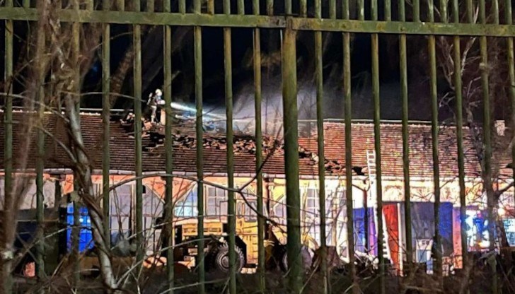 Няма пострадали хора и опасност за населението Няма пострадали хора и опасност за населението