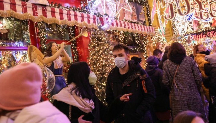 Италия, Испания и Гърция върнаха задължителните маски на открито Италия, Испания и Гърция върнаха задължителните маски на открито