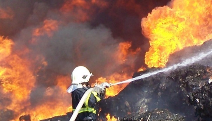Вероятно техническа неизправност в самоделна пелетна горелка е причина за пожара