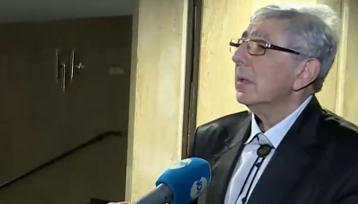 "Аз направих забележка, а човекът се обърна и ме удари в лицето“, разказа Хайго