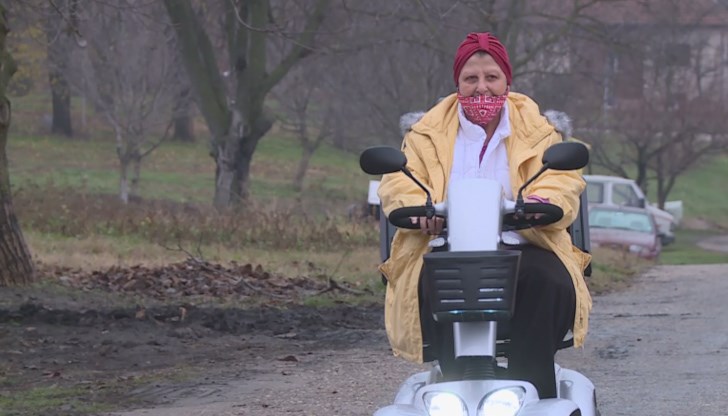 Лора Иванова е щастлива, че една от поредните ѝ битки е завършила с успех Лора Иванова е щастлива, че една от поредните ѝ битки е завършила с успех