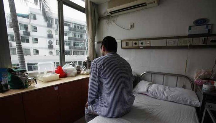 Това се случва на фона на нов епидемичен скок в страната