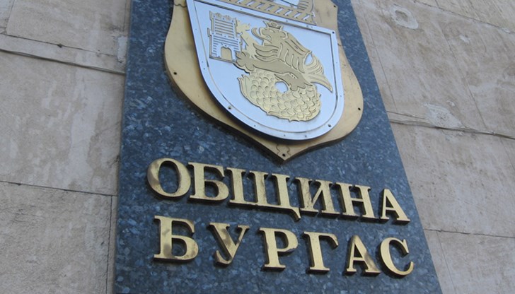 Работата на служителите на реда в сградата е по досъдебно производство за имоти в парк "Росенец" Работата на служителите на реда в сградата е по досъдебно производство за имоти в парк "Росенец"