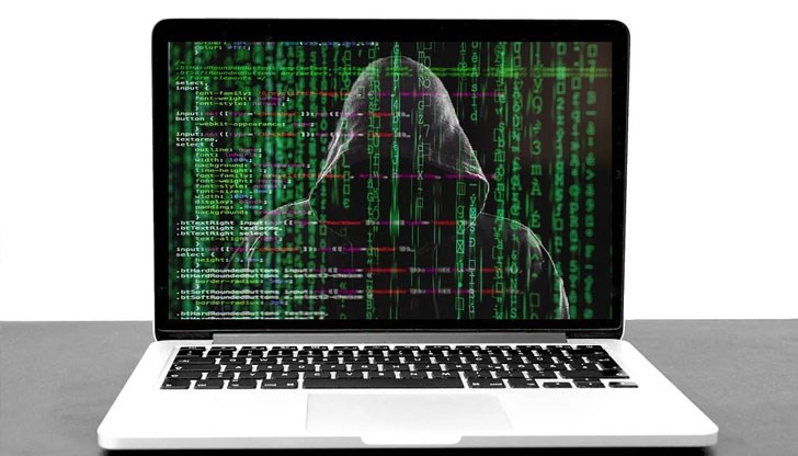 За да се защитим, трябва да говорим за рисковете и да се обучим, напомнят експертите