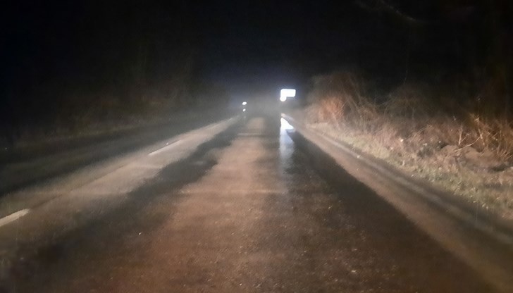 "Може ли в България да имаме пътна настилка, която да не е вълнообразна и да е добре след 2 години?", пита потърпевшият шофьор