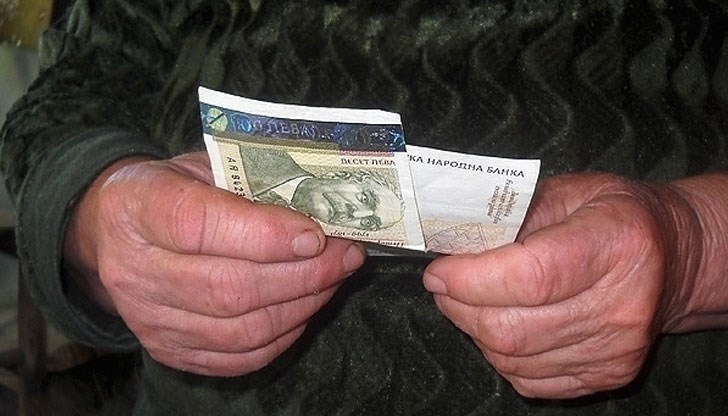 Докато заплатите не започнат да се увеличават пропорционално на повишението на цените, покупателната способност на българина ще остане ниска, категорични са икономисти Докато заплатите не започнат да се увеличават пропорционално на повишението на цените, покупателната способност на българина ще остане ниска, категорични са икономисти