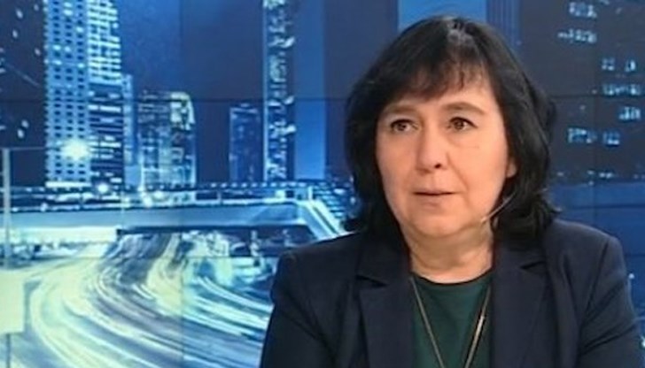 Неизбежна е петата вълна у нас към февруари Неизбежна е петата вълна у нас към февруари