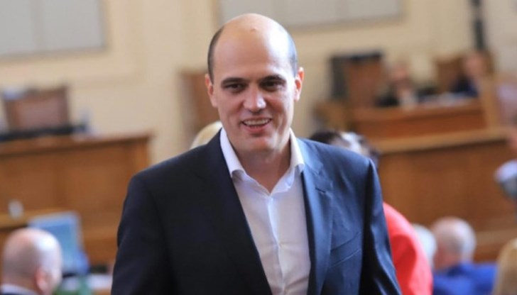 Няма подобряване на ефективността на държавните предприятия, отбеляза бившият депутат от ИТН