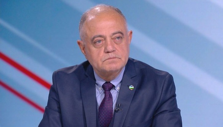 Той заподозря и симбиоза между прокуратурата и бившето правителство на Борисов Той заподозря и симбиоза между прокуратурата и бившето правителство на Борисов