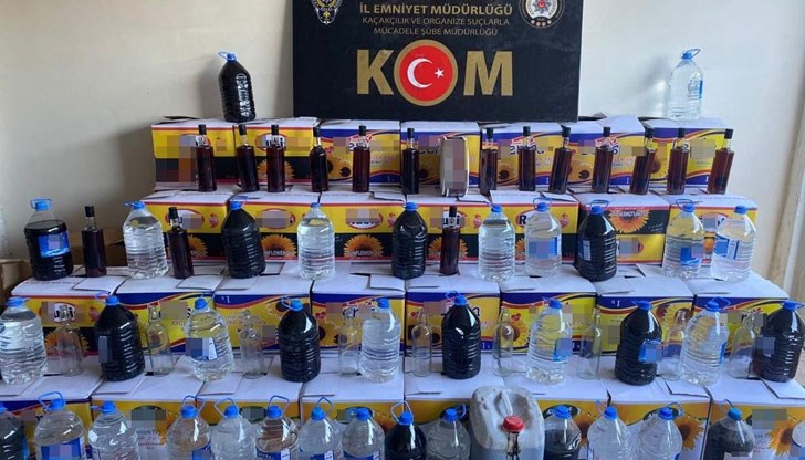 Спиртните напитки в страната са скъпи заради високия акциз Спиртните напитки в страната са скъпи заради високия акциз