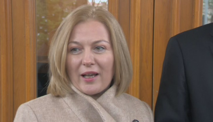 Относно нейния ресор, тя заяви, че това е един от секторите, в които са фокусирани надеждите на хората Относно нейния ресор, тя заяви, че това е един от секторите, в които са фокусирани надеждите на хората