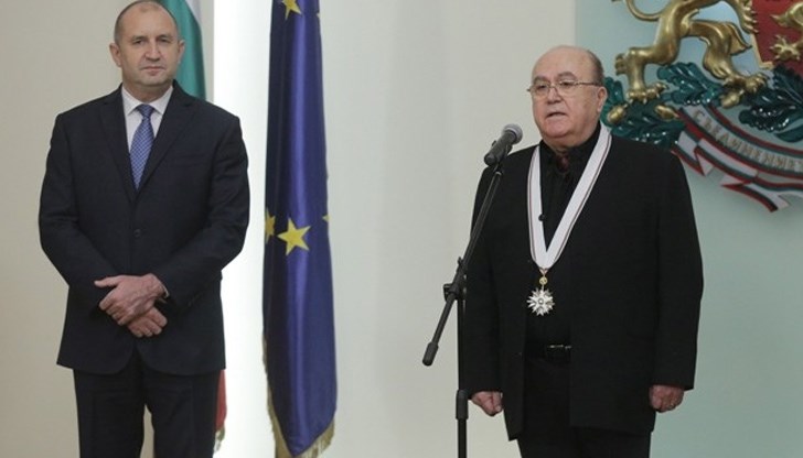 Румен Радев награди с държавни отличия четирима изтъкнати културни дейци за големите им заслуги в областта на културата и изкуството