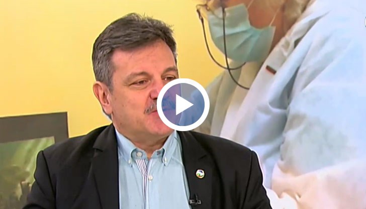 Дори хората с много антитела са в риск от заразяване, смята медикът