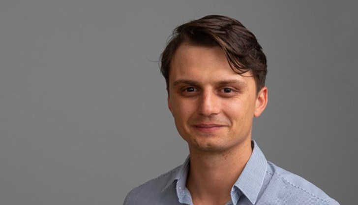 "На този етап ще съм по-полезен за продължаването на промяната извън парламента, отколкото в него", пише депутатът от "Продължаваме промяната" "На този етап ще съм по-полезен за продължаването на промяната извън парламента, отколкото в него", пише депутатът от "Продължаваме промяната"