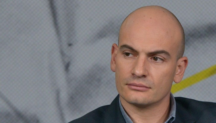 Не уважавам “служебната религиозност” по празниците. Празник няма. Вяра няма Не уважавам “служебната религиозност” по празниците. Празник няма. Вяра няма