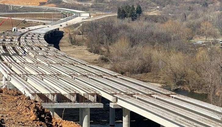 Сред непредставените е и един от контрактите, сключен с разследваната за пране на пари фирма Сред непредставените е и един от контрактите, сключен с разследваната за пране на пари фирма