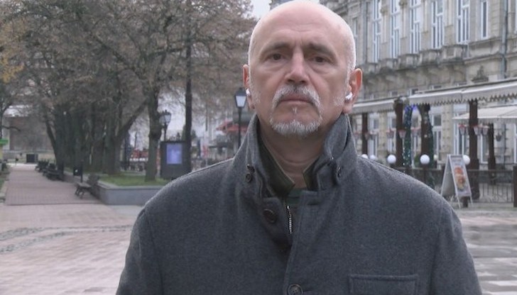 Идеята е пилотният проект по този модел да започне със стартирането на вътрешните полети Русе - София