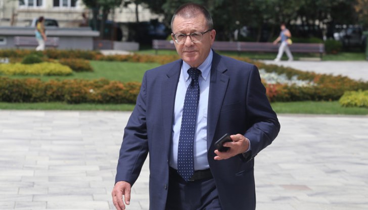 За пръв път от много години насам има синхрон във взаимодействието на властите - президент, парламент, правителство, подчерта той За пръв път от много години насам има синхрон във взаимодействието на властите - президент, парламент, правителство, подчерта той