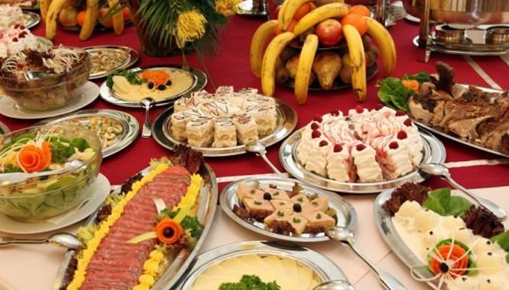 Менюто на Коледа трябва да радва с разнообразие и най-вече меса, тъй като постите най-накрая са приключили Менюто на Коледа трябва да радва с разнообразие и най-вече меса, тъй като постите най-накрая са приключили