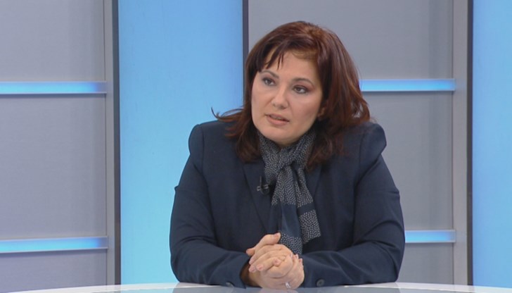 Проф. Сербезова каза, че изискването за зелен сертификат не е дискриминация и не смята да отменя заповедта на Стойчо Кацаров