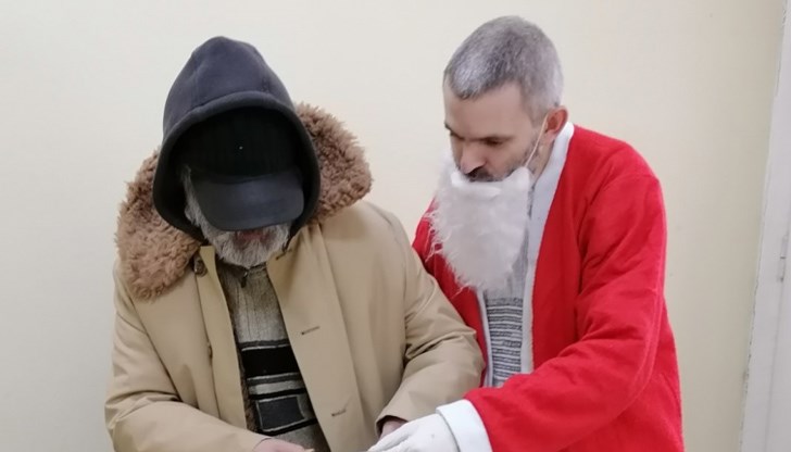 Само до обяд кризисната трапезария към БЧК в Русе посетиха над 30 души