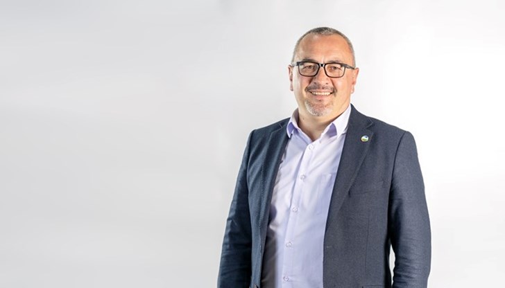 Димитров има сметка в ПИБ с кредитна карта, разкрива BIRD