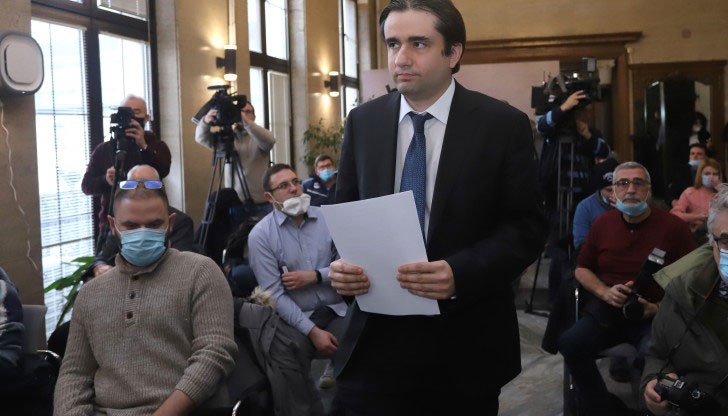 Целта му е да се намали административната тежест за граждани и фирми с 80%