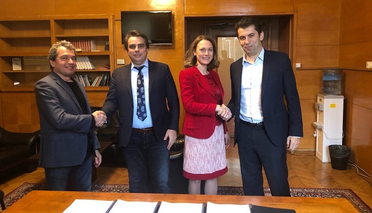 Можете да видите пълния текст на документа на страницата на ПП в интернет