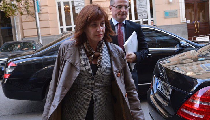 Актовете ѝ са незаконни, отива на прокурор, реши съдът