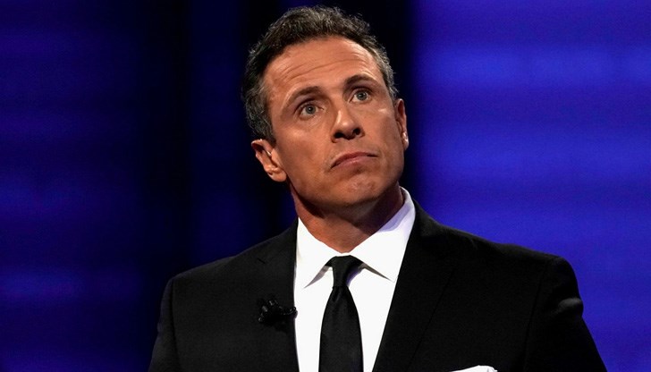 В туитър 51-годишната звезда Крис Куомо написа, че е разочарован от решението на телевизията В туитър 51-годишната звезда Крис Куомо написа, че е разочарован от решението на телевизията