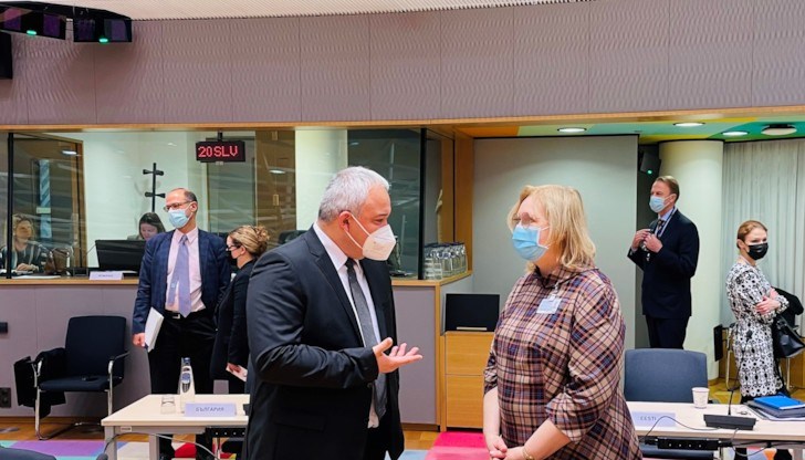 Министър Иван Демерджиев участва в декемврийското заседание на Съвет „Правосъдие“ на ЕС Министър Иван Демерджиев участва в декемврийското заседание на Съвет „Правосъдие“ на ЕС