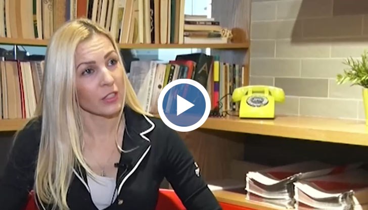 Екатерина Велчева няма връзка с 4-годишната си дъщеря от дни