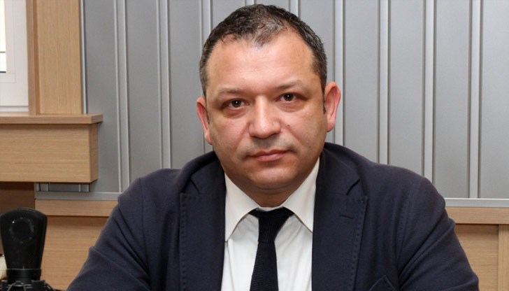 Димитър Гърдев от ИТН се е изкарал съветник в Европарламента, без да е бил такъв