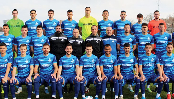 От изпадането на отбора от елита, ръководството на клуба предпочиташе да използва стадион "Дунав" От изпадането на отбора от елита, ръководството на клуба предпочиташе да използва стадион "Дунав"