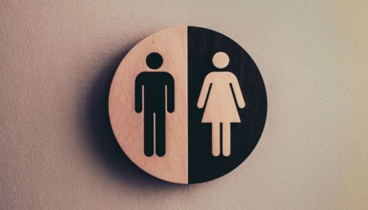 Досега е изисквано удостоверение от медицински специалист, потвърждаващо транссексуалната идентичност на лицето Досега е изисквано удостоверение от медицински специалист, потвърждаващо транссексуалната идентичност на лицето