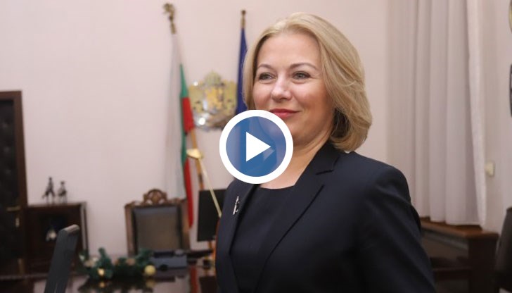 Според Надежда Йорданова отстраняването на Сотир Цацаров от КПКОНПИ ще стане скоро