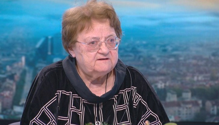 Хората не са антиваксъри, а се страхуват от страничните ефекти. Това е моето впечатление