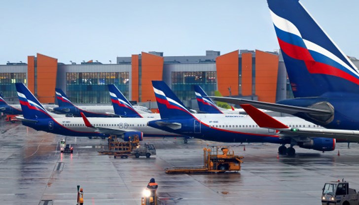 Мярката е засегнала на практика по равно летищата Шереметиево, Домодедово и Внуково